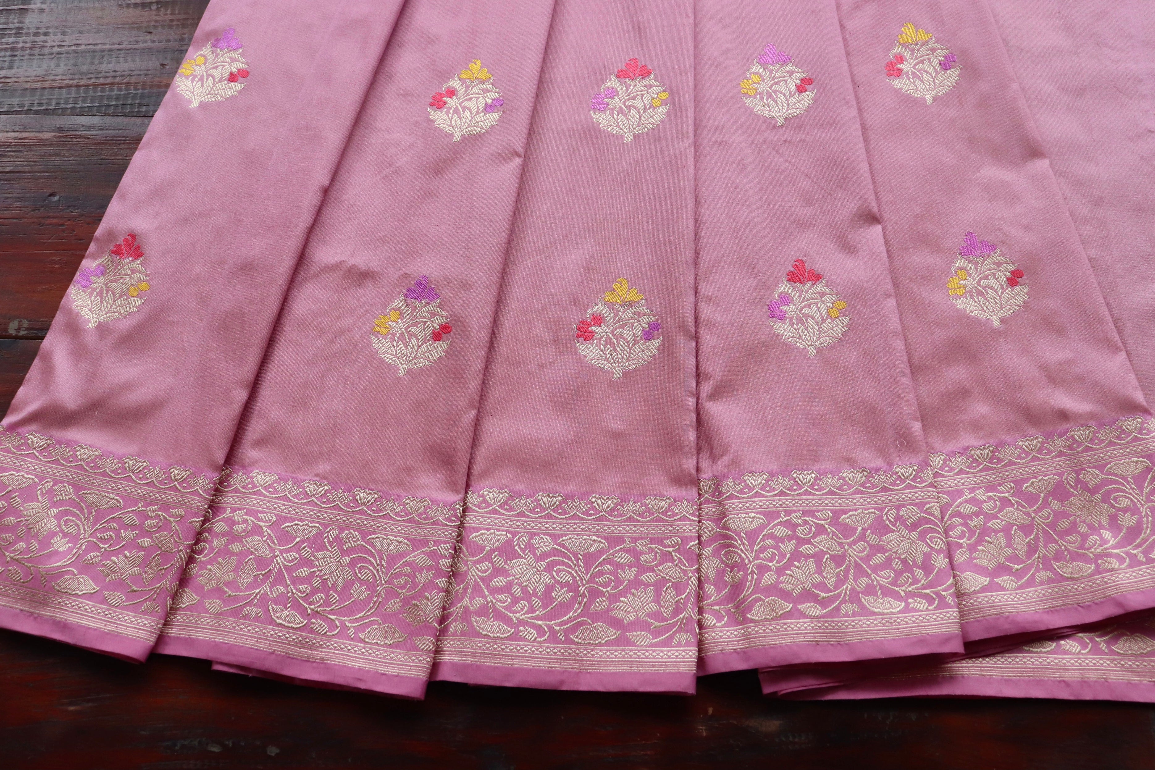 Rouge Pink Guldasta Motif Pure Kora Silk Handloom Saree