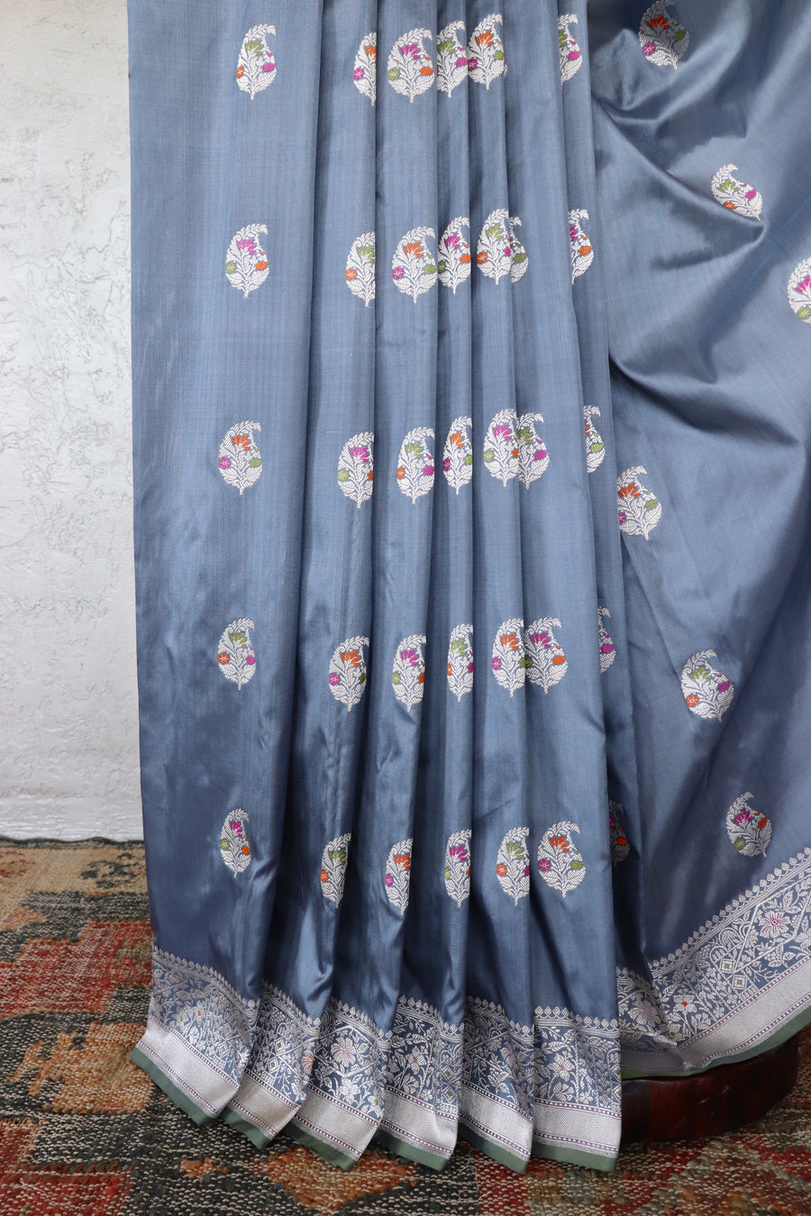 Grey Kairy Pure Silk Handloom Banarasi Saree (Copy)