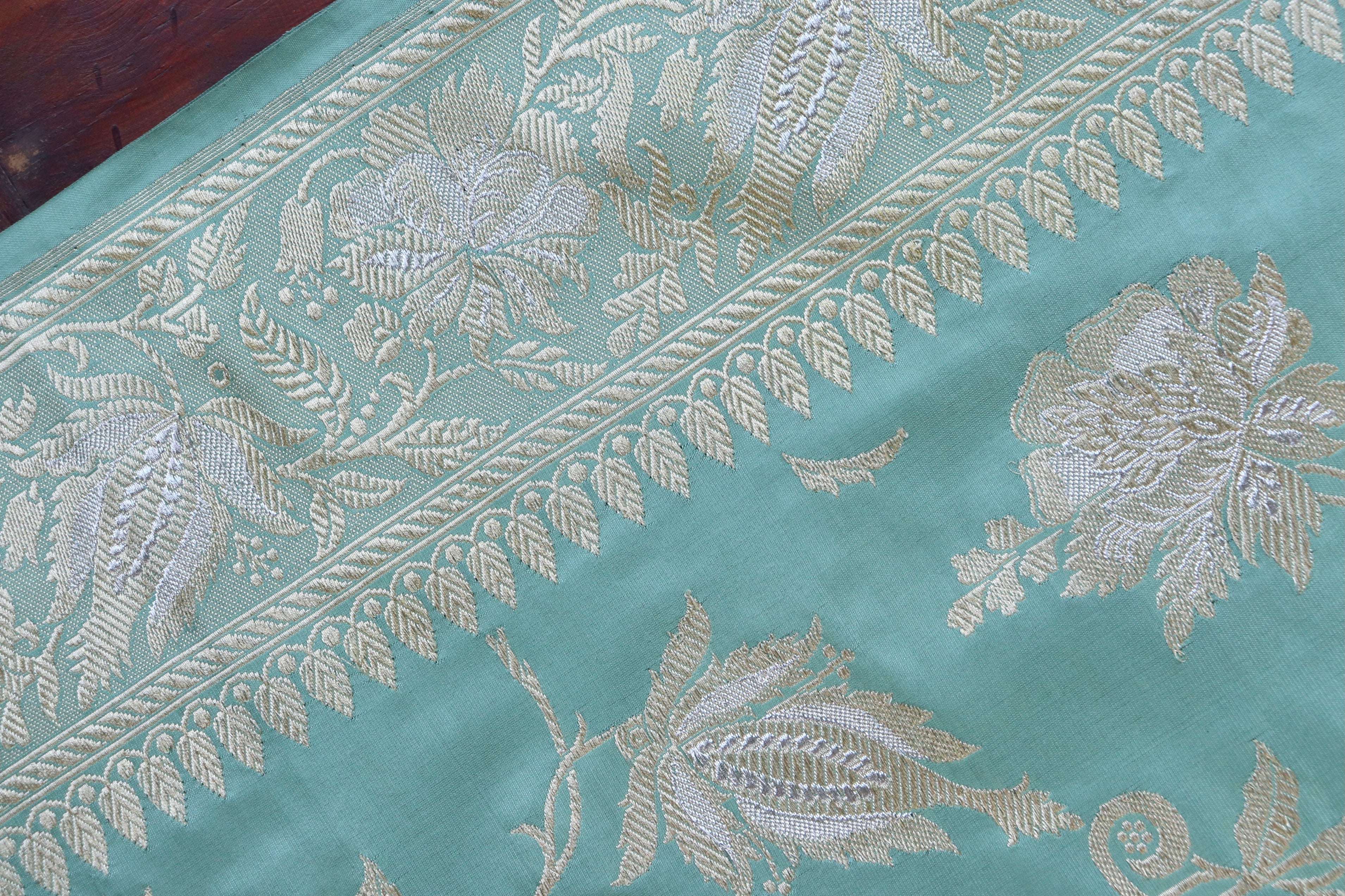 Mint Green Chinar Jangla Pure Silk Handloom Banarasi Saree