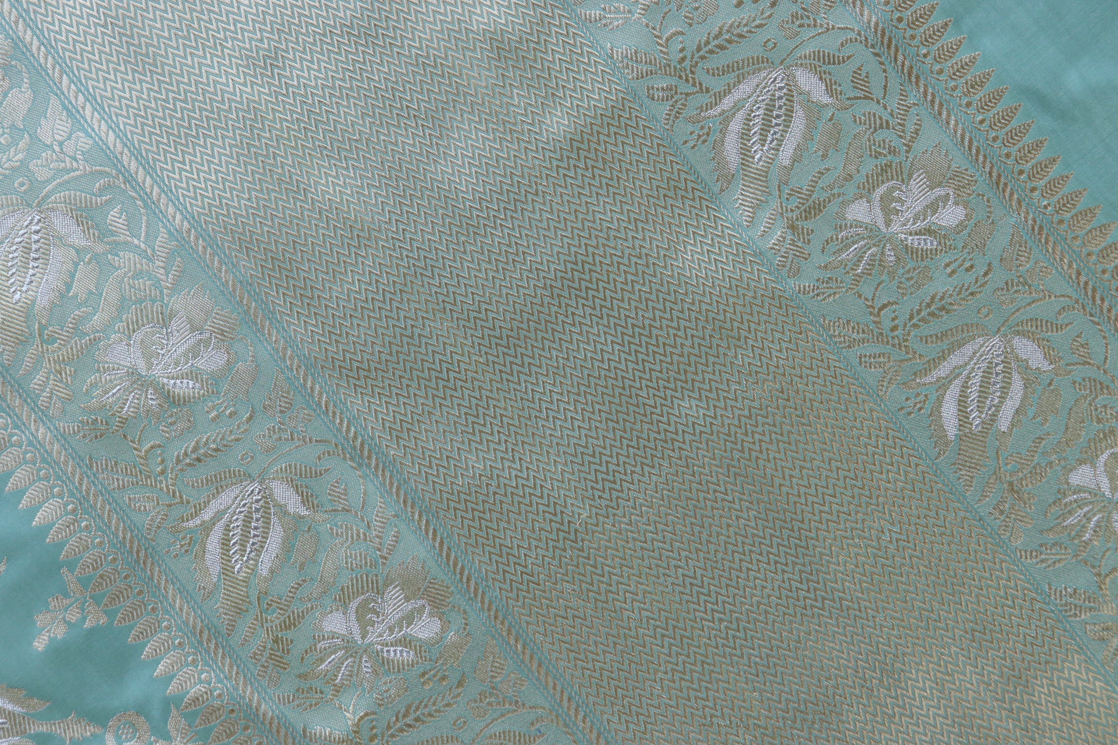 Mint Green Chinar Jangla Pure Silk Handloom Banarasi Saree