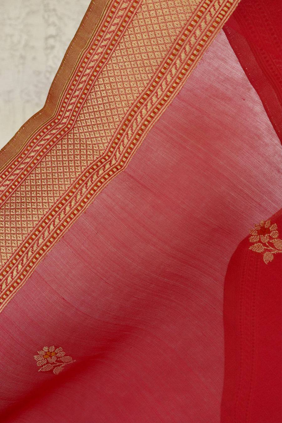 Red Kadhua Motif Pure Kora Silk Handloom Banarasi Saree