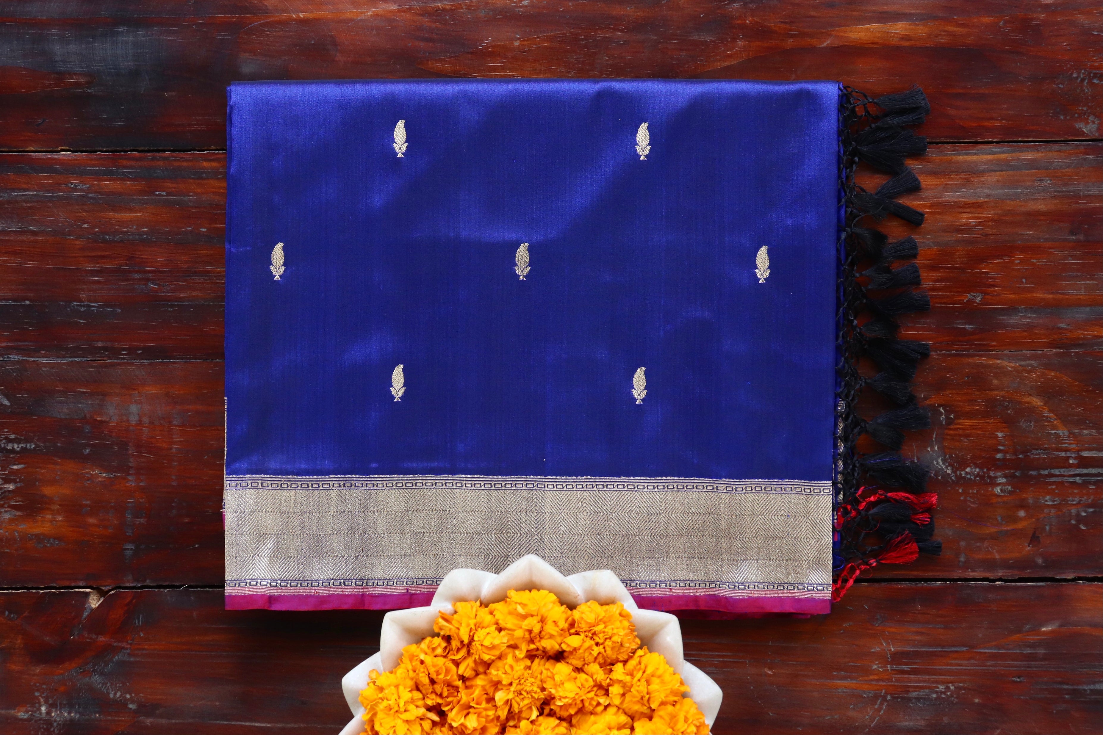 Royal Blue Kairy Kuniya Pure Silk Handloom Banarasi Saree