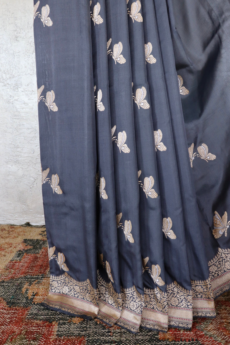 Grey Butterfly Motif Pure Silk Handloom Banarasi Saree