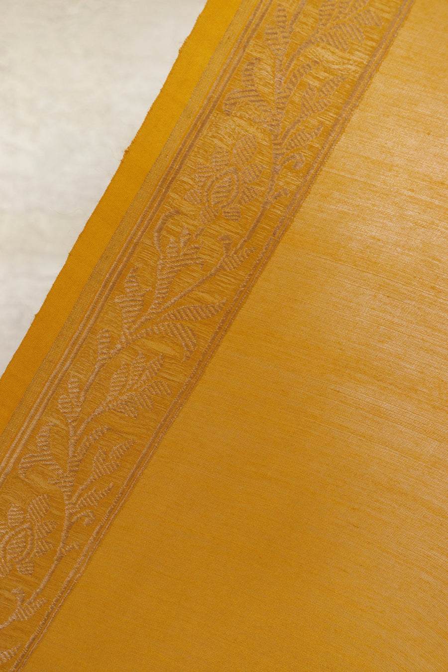 Yellow Kadhua Motif Munga Silk Handloom Saree