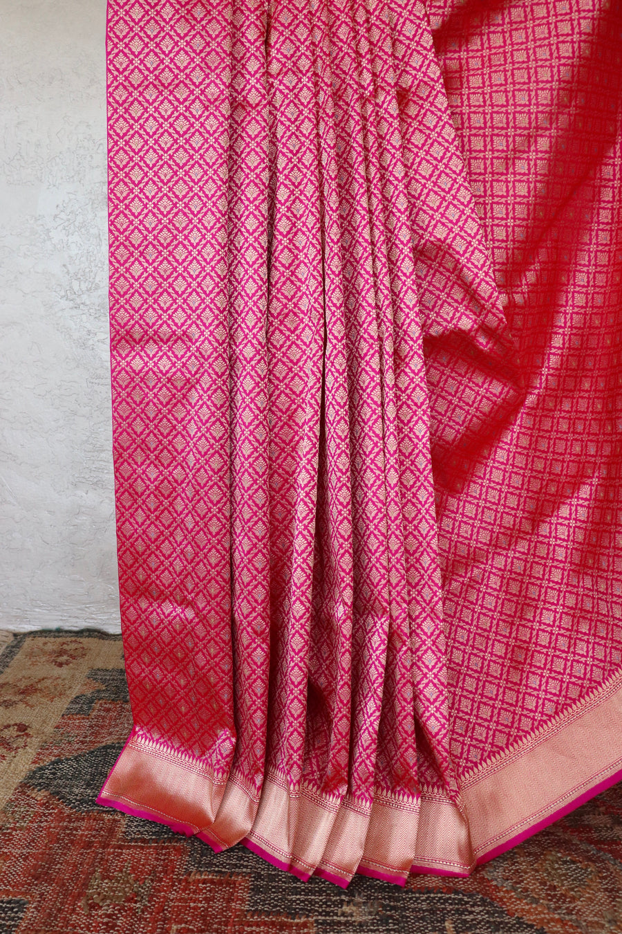 Pink Meenadar Tanchoi Pure Silk Handloom Banarasi Saree