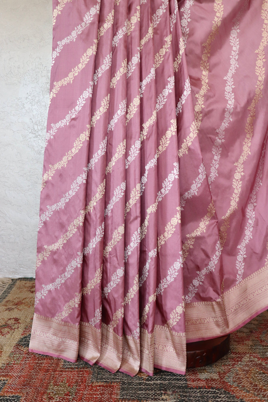 Lavender Aada Jangla Pure Katan Silk Banarasi Saree