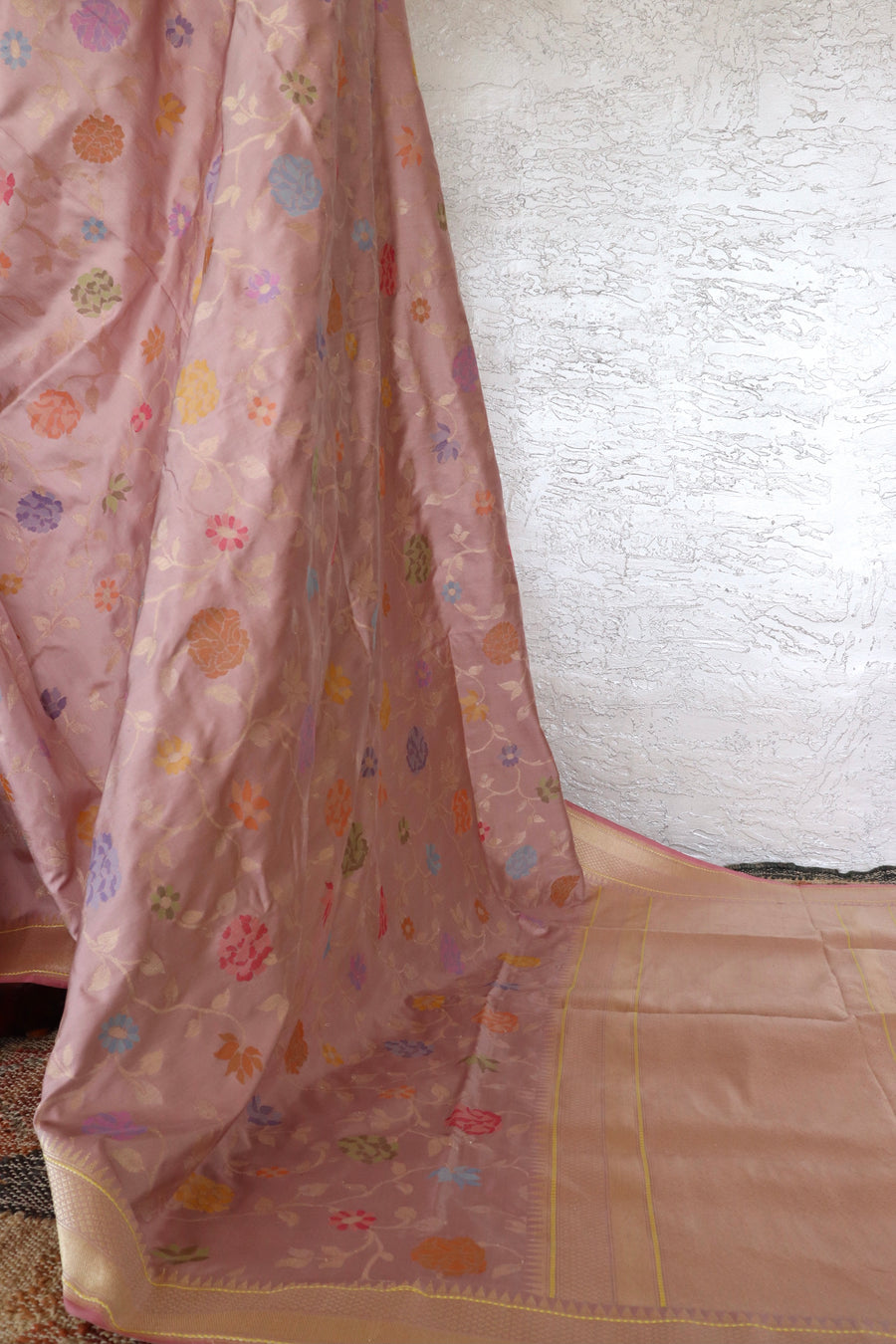 Pale Pink Kimkhab Pure Silk Handloom Banarasi Saree