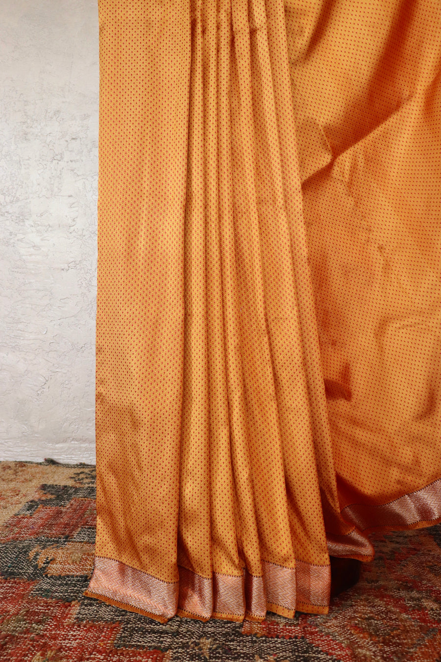 Yellow & Red Do Rukhi Resham Banarasi Tanchoi Silk | Stuti Weaves