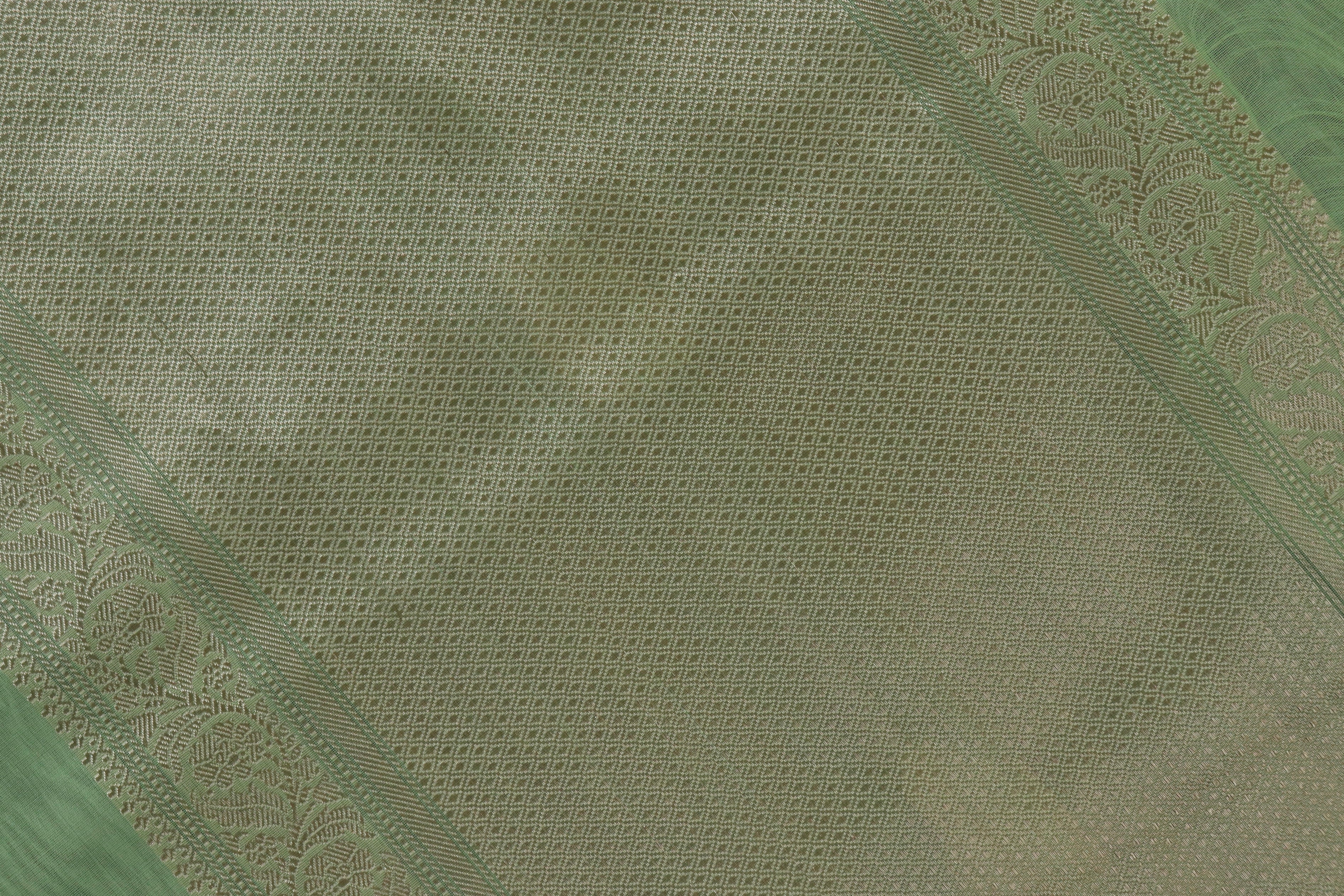 Lime Green Guldasta Motif Pure Kora Silk Handloom Saree