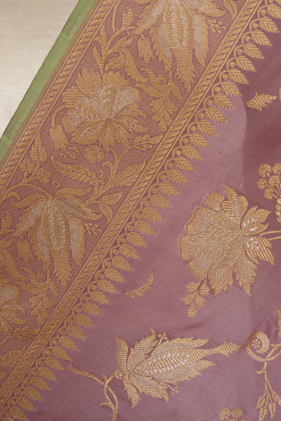 Lilac Chinar Jangla Pure Silk Handloom Banarasi Saree
