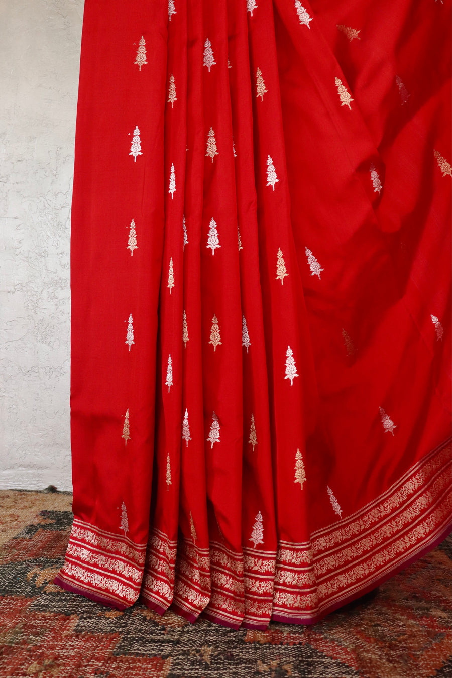 Red Kadhua Motif Pure Silk Handloom Banarasi Saree