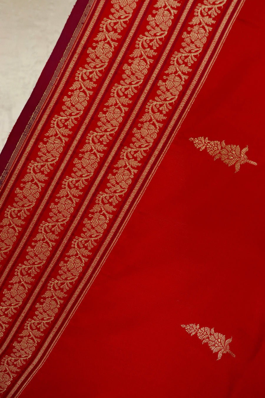 Red Kadhua Motif Pure Silk Handloom Banarasi Saree