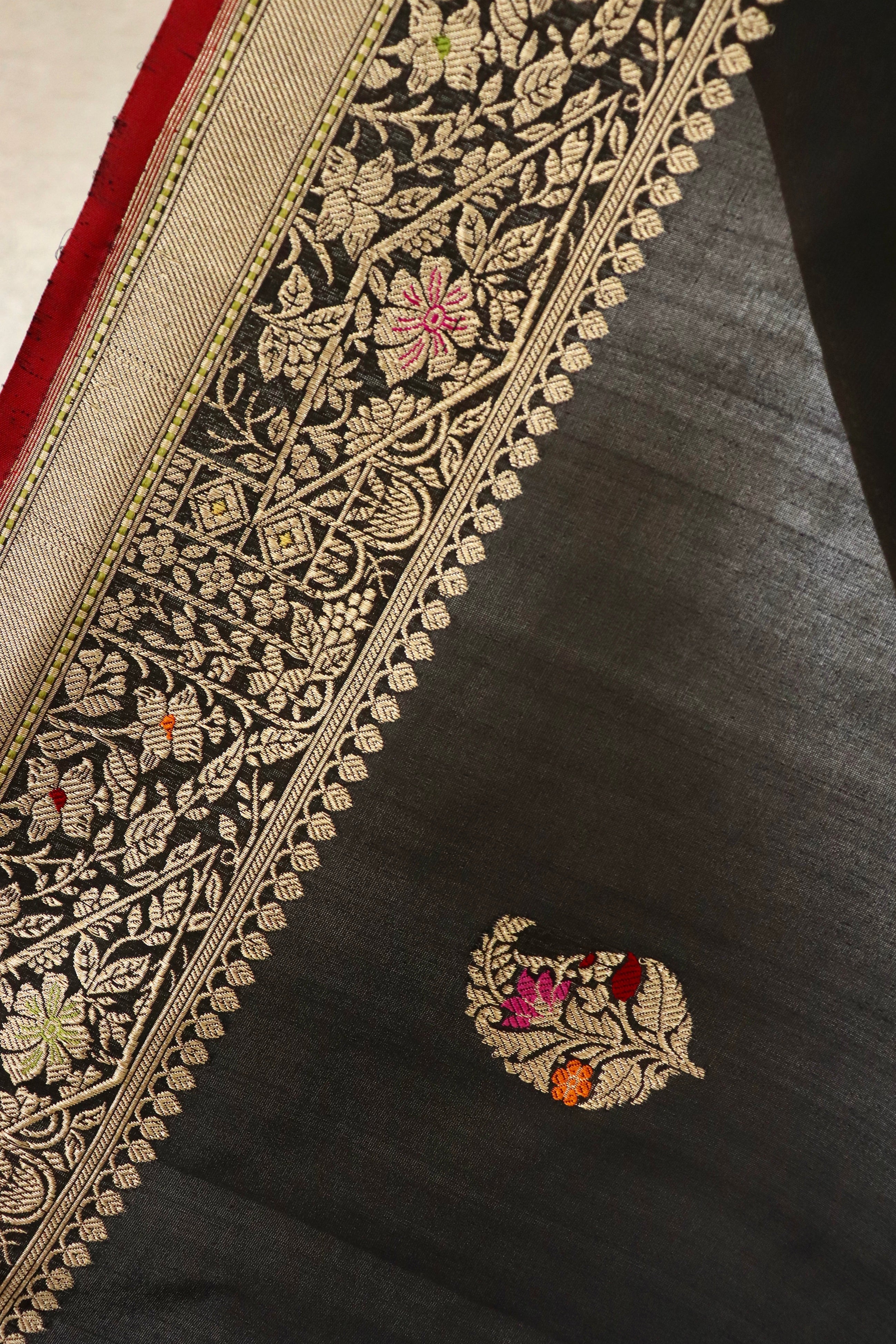 Black Kairy Pure Silk Handloom Banarasi Saree
