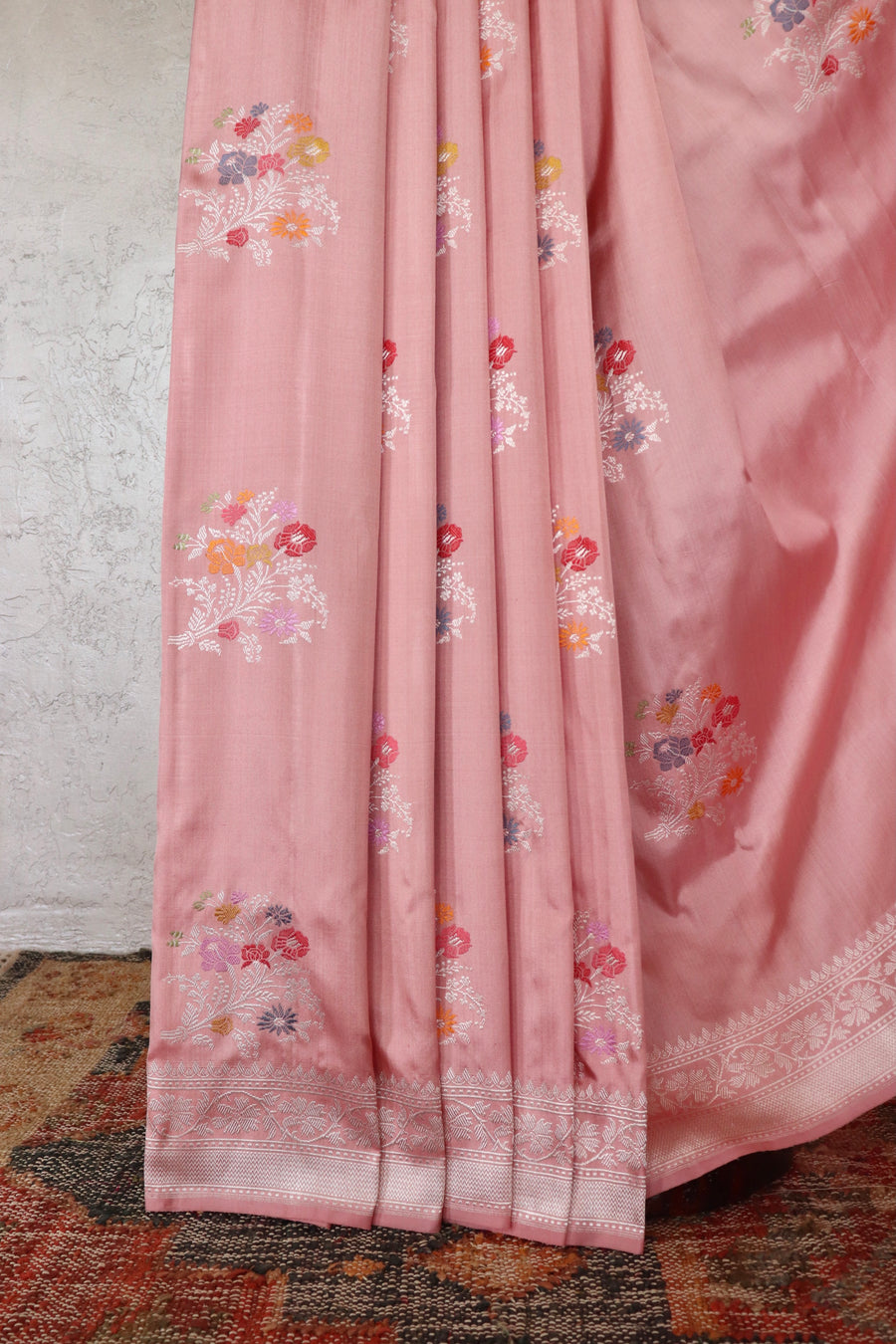 Rose Pink Guldasta Motif Pure Katan Silk Handloom Saree