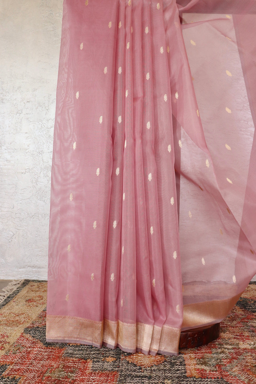 Dusty Rose Kairy Kuniya Pure Kora Silk Handloom Banarasi Saree