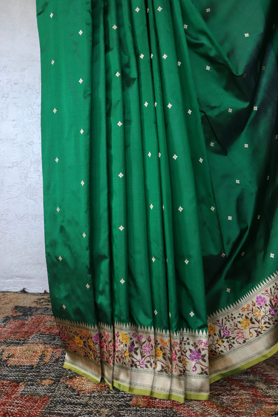 Green Meenadar Kadhua  Pure Silk Handloom Banarasi Saree