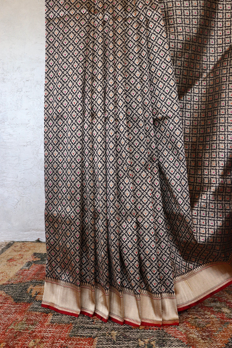 Black Meenadar Handwoven Banarasi Tanchoi Silk Saree