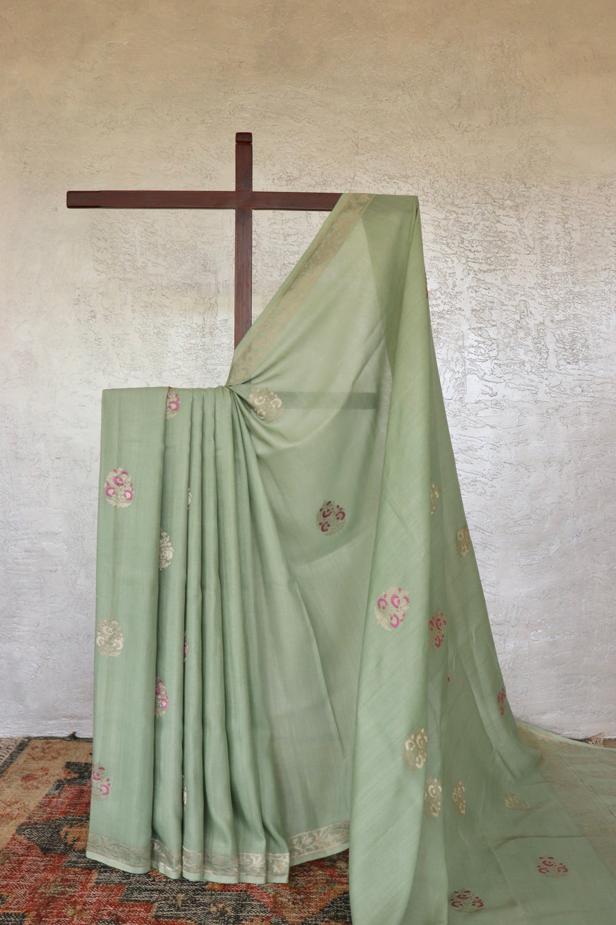 Pistachio Green handloom Banarsi saree with kadhua motifs in Munga silk