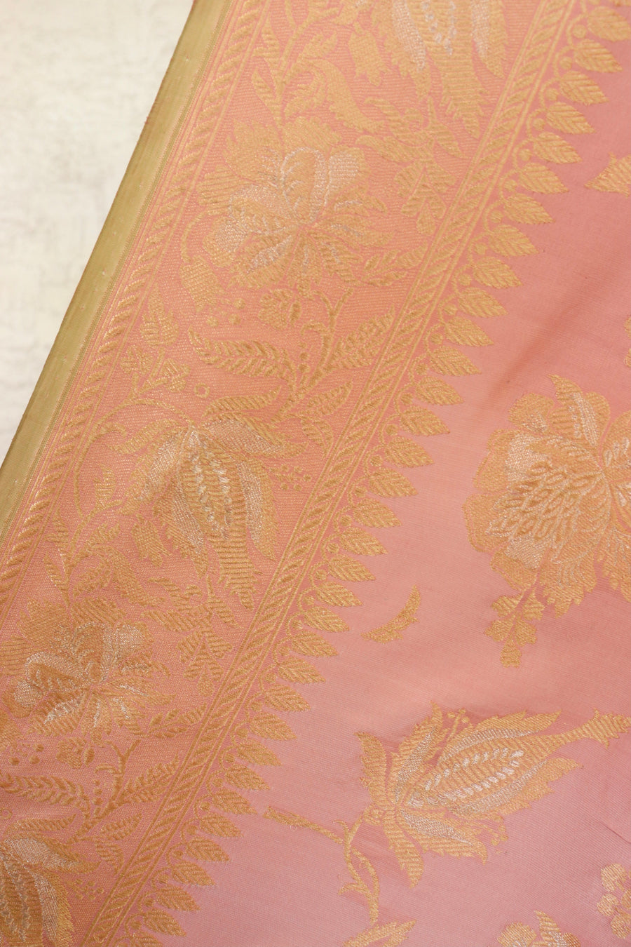 Soft Pink Chinar Jangla Pure Silk Handloom Banarasi Saree