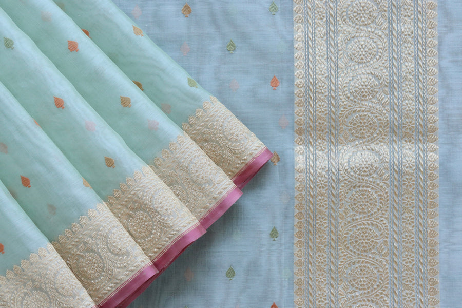 Colour close-up of Light Green Kadhua Kora Banarasi saree