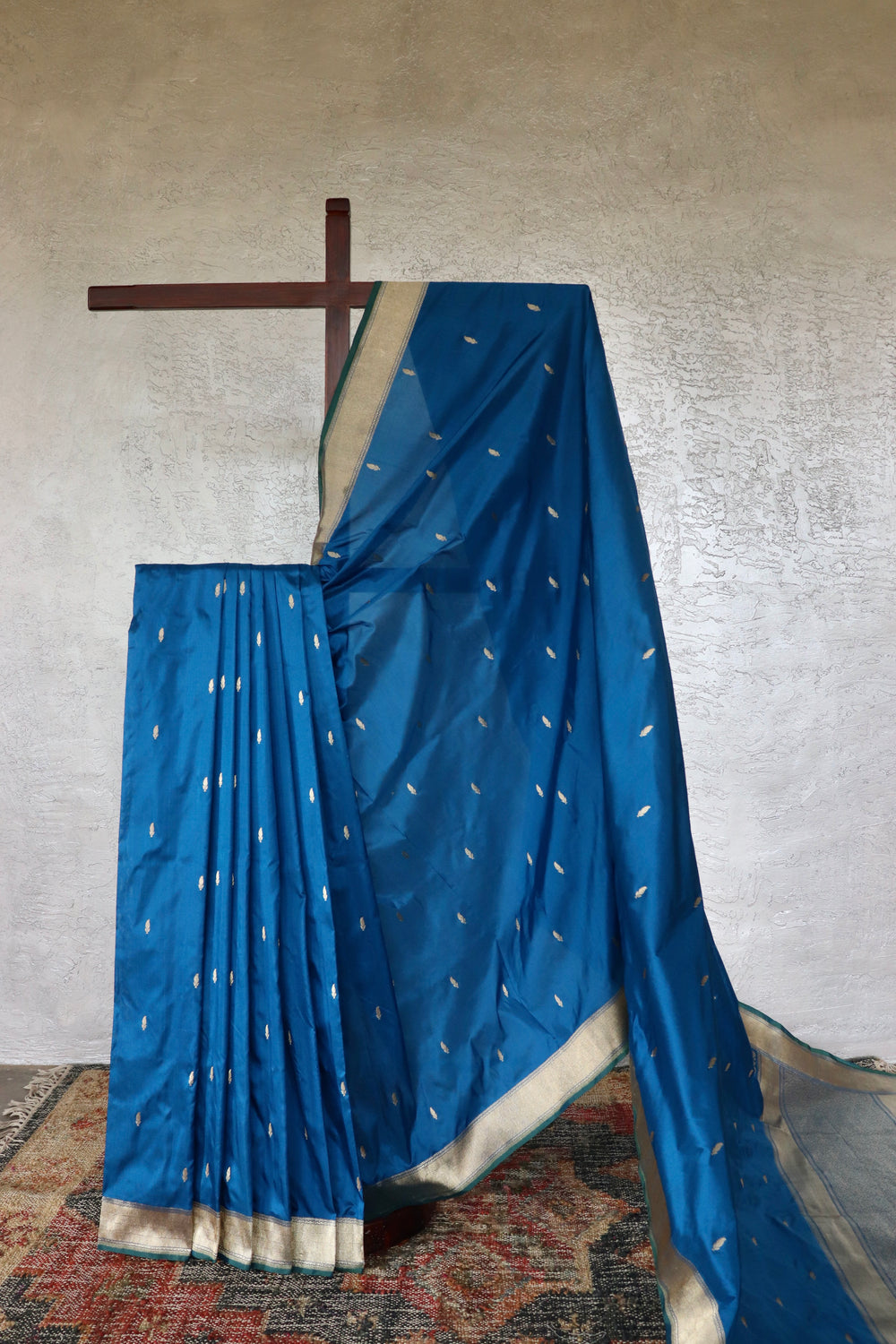 Blue handloom Banarsi saree with kairy motifs in pure silk