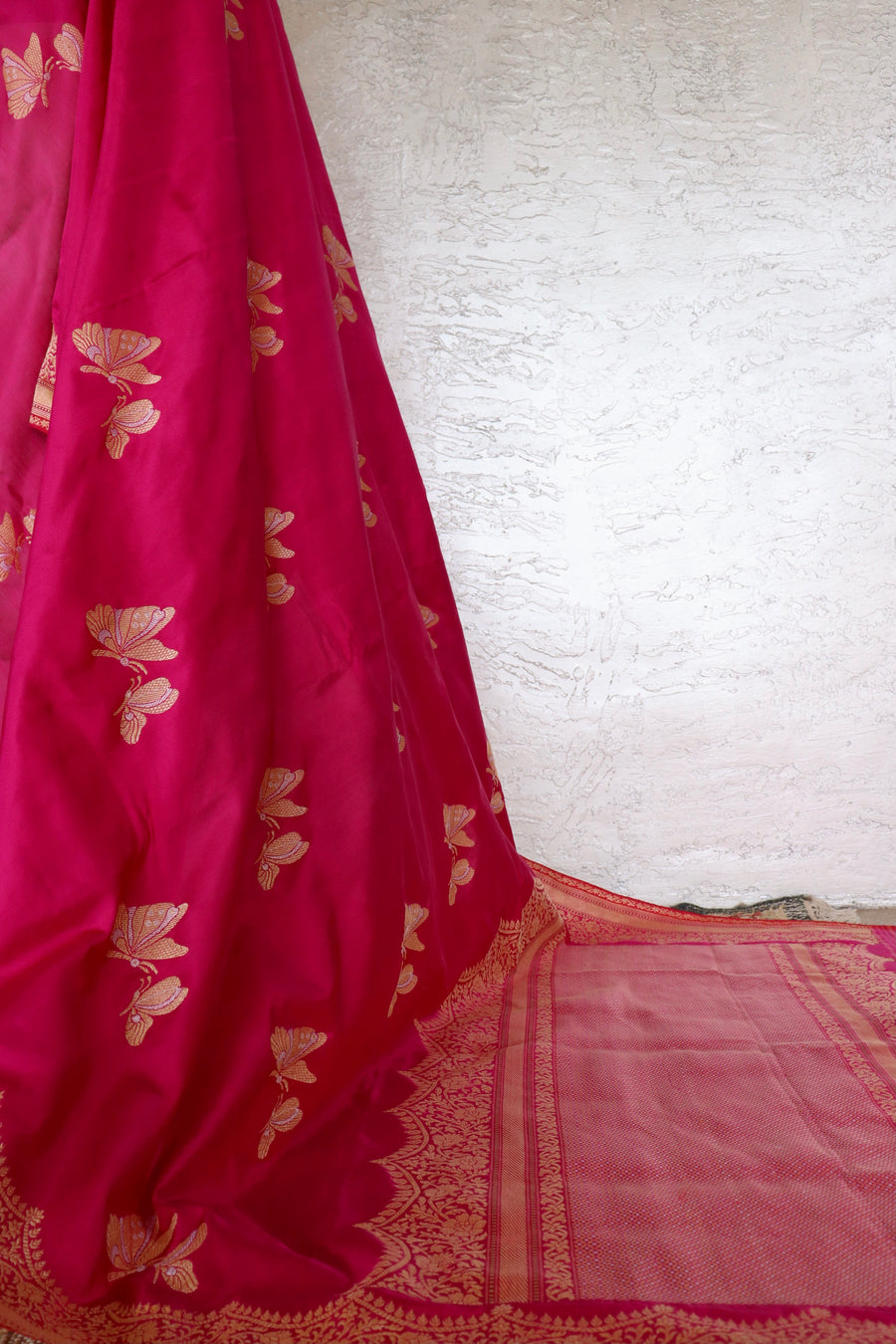 Rani Butterfly Motif Pure Silk Handloom Banarasi Saree