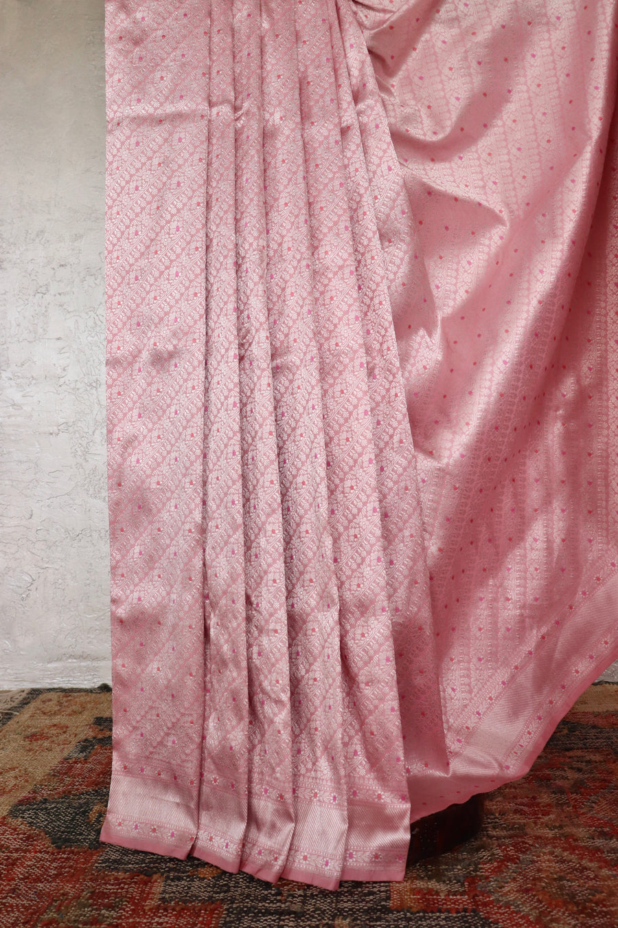 Baby Pink Meenadar Adda Tanchoi Pure Silk Handloom Banarasi Saree