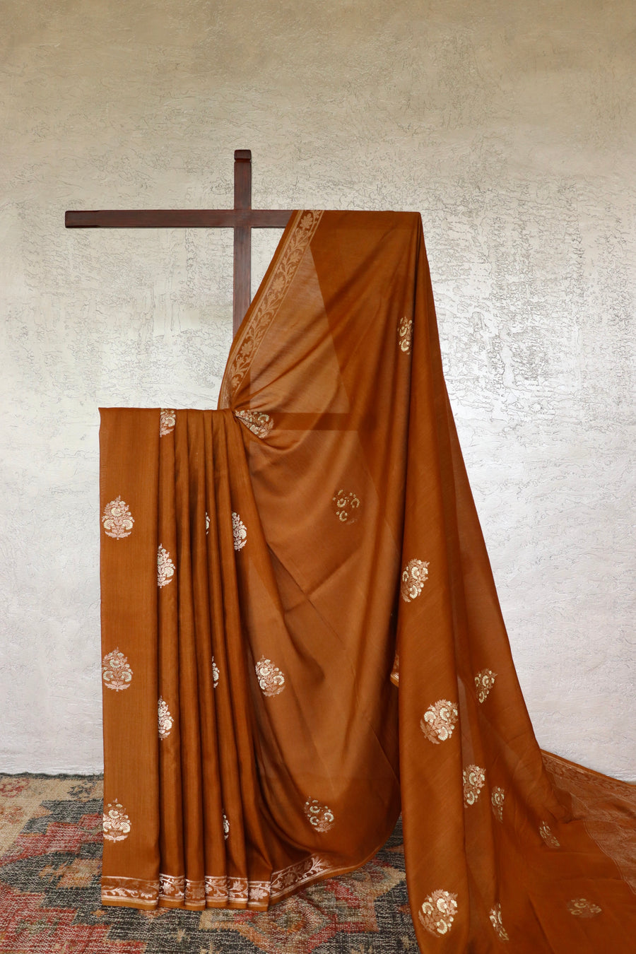 Brown handloom Banarsi saree with kadhua motifs in Munga silk