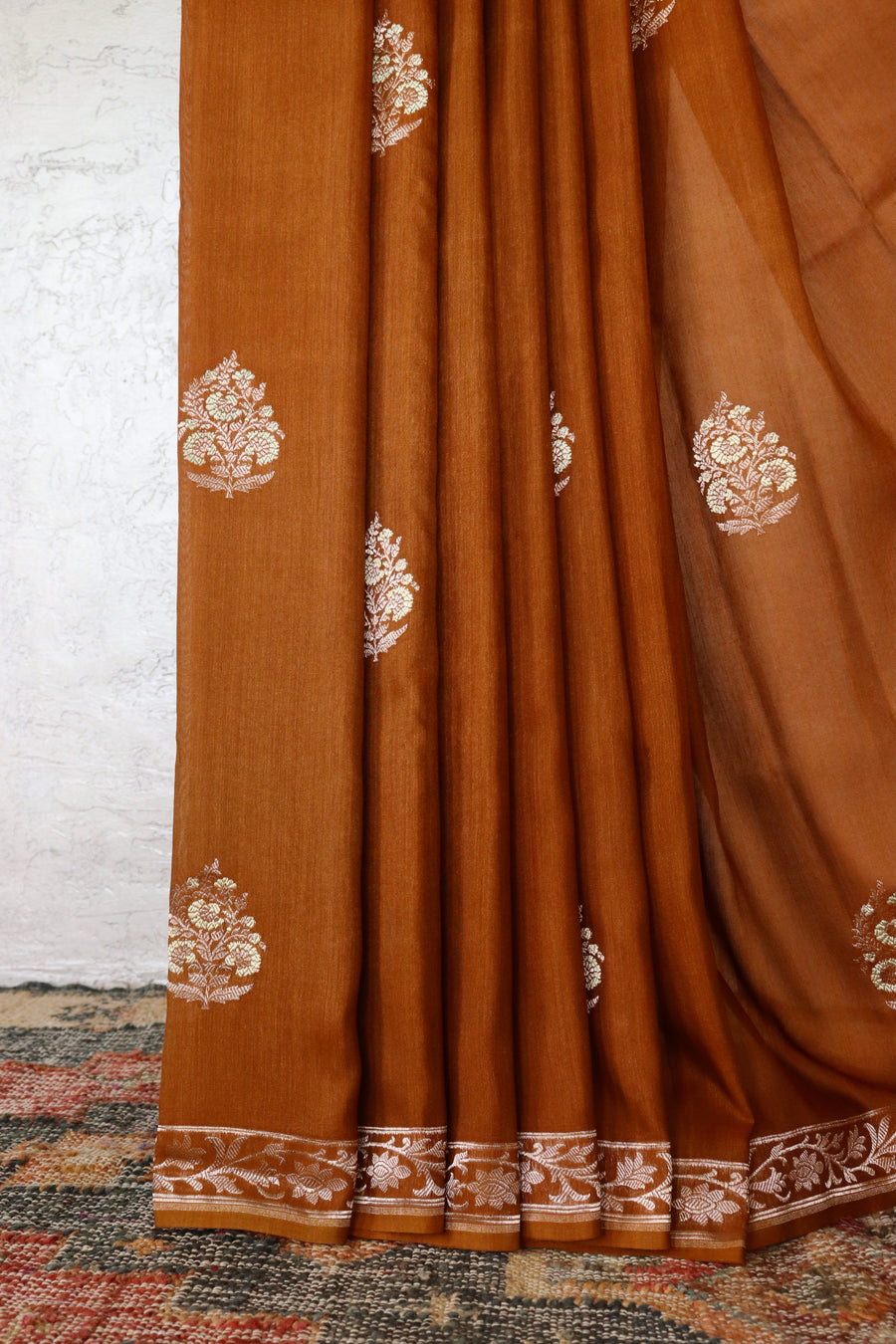 Brown Kadhua Motif Munga Silk Handloom Saree