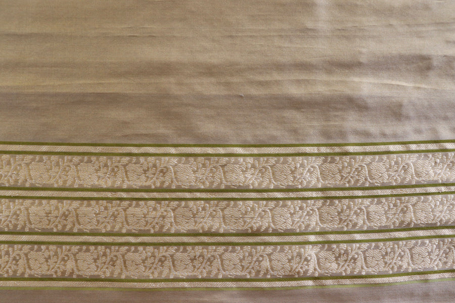 Grey Kadhua Motif Pure Silk Banarasi Saree | Stuti Weaves