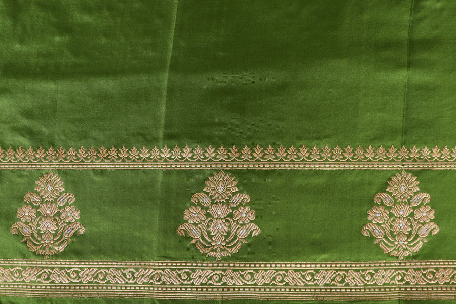 Fern Green Kadhua Motif Pure Silk Handloom Banarasi Saree