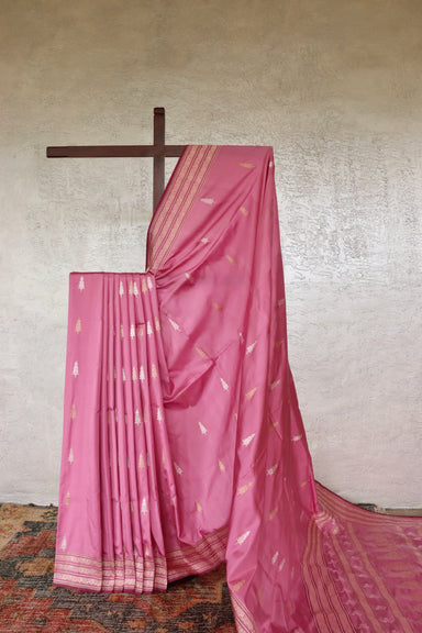 Pink handloom Banarsi saree with kadhua motifs in pure silk