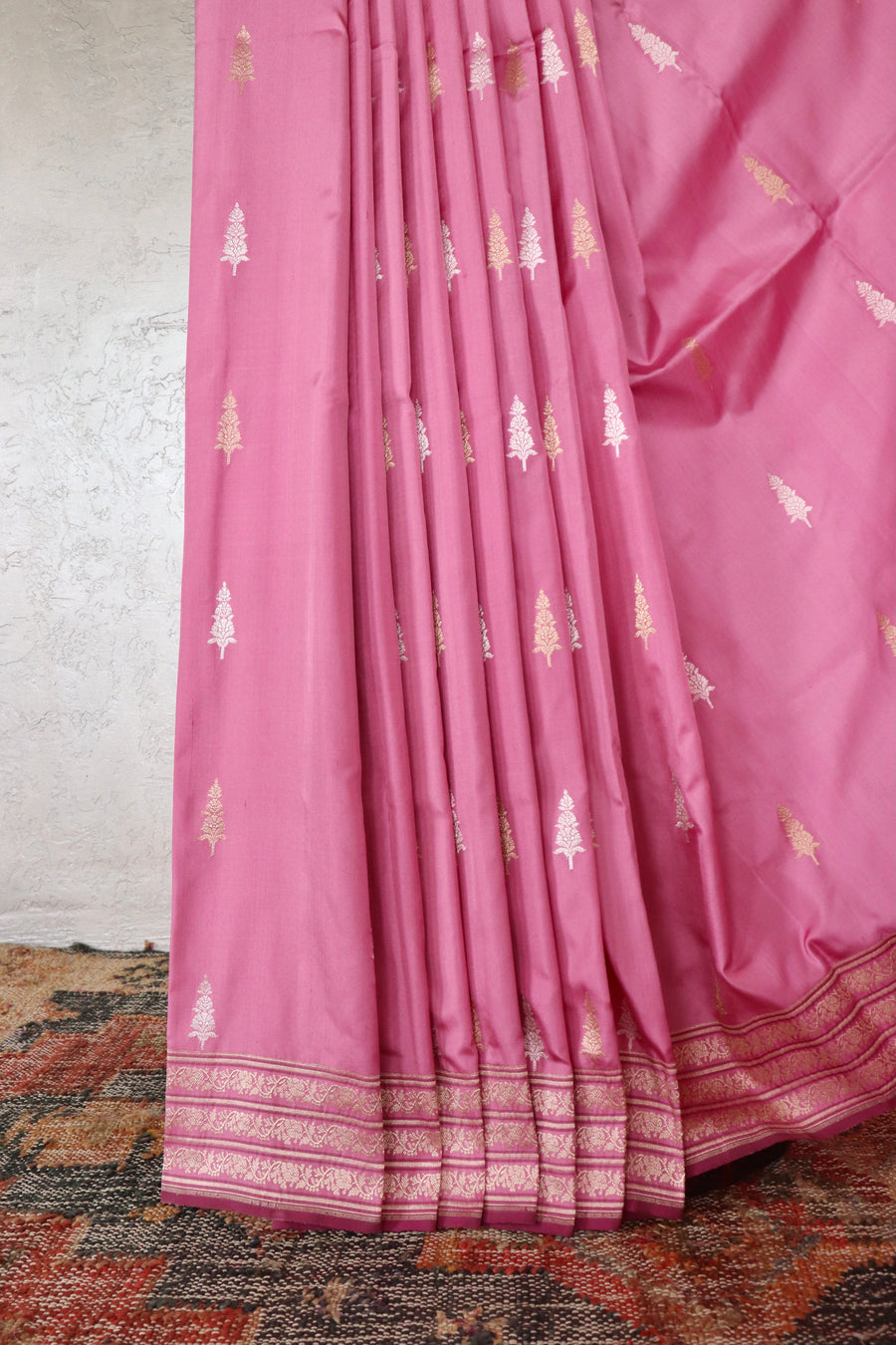 Pink Kadhua Motif Pure Silk Handloom Banarasi Saree