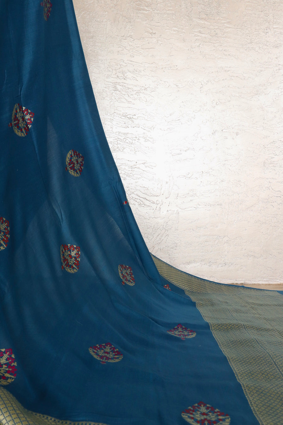 Blue Kadhua Motif Munga Silk Handloom Saree