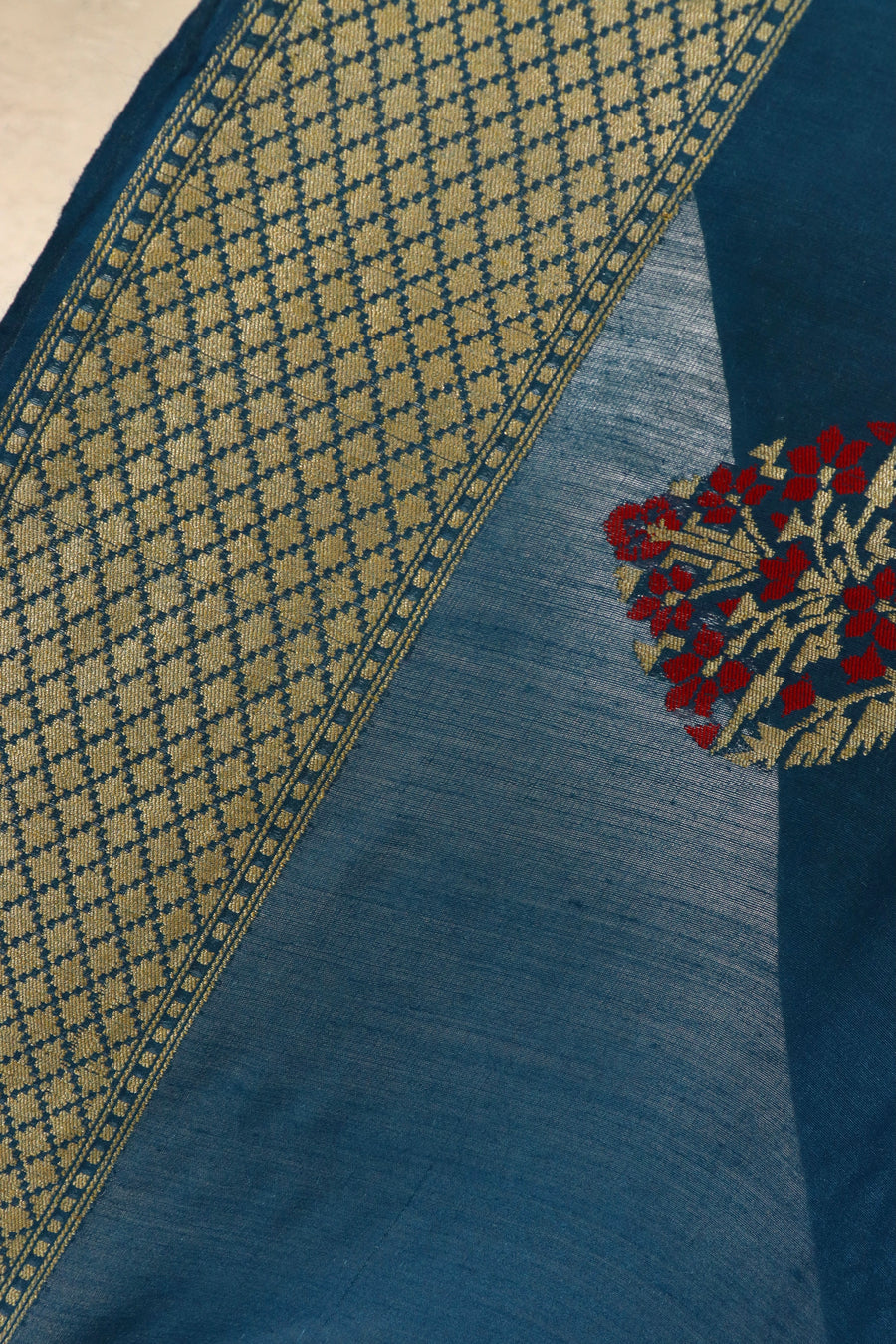 Blue Kadhua Motif Munga Silk Handloom Saree
