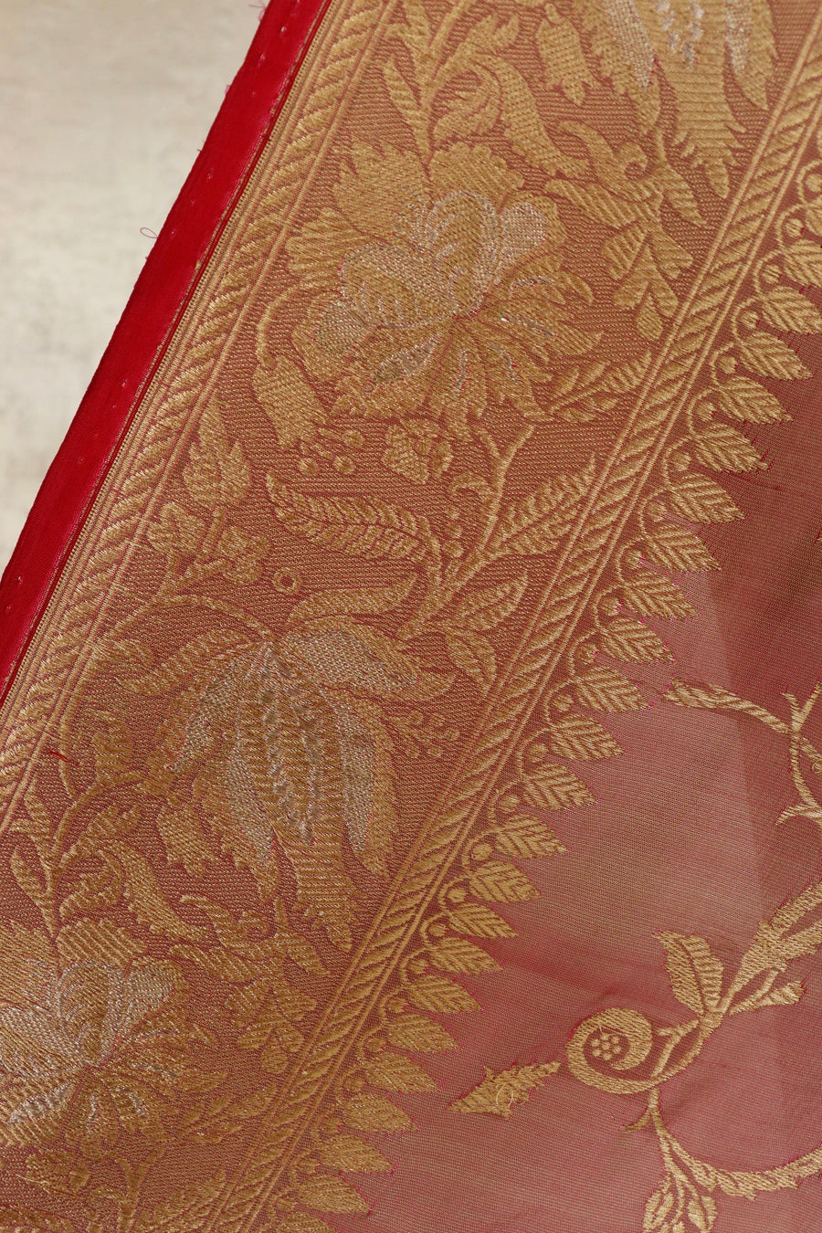 Pale Pink Chinar Jangla Pure Silk Handloom Banarasi Saree