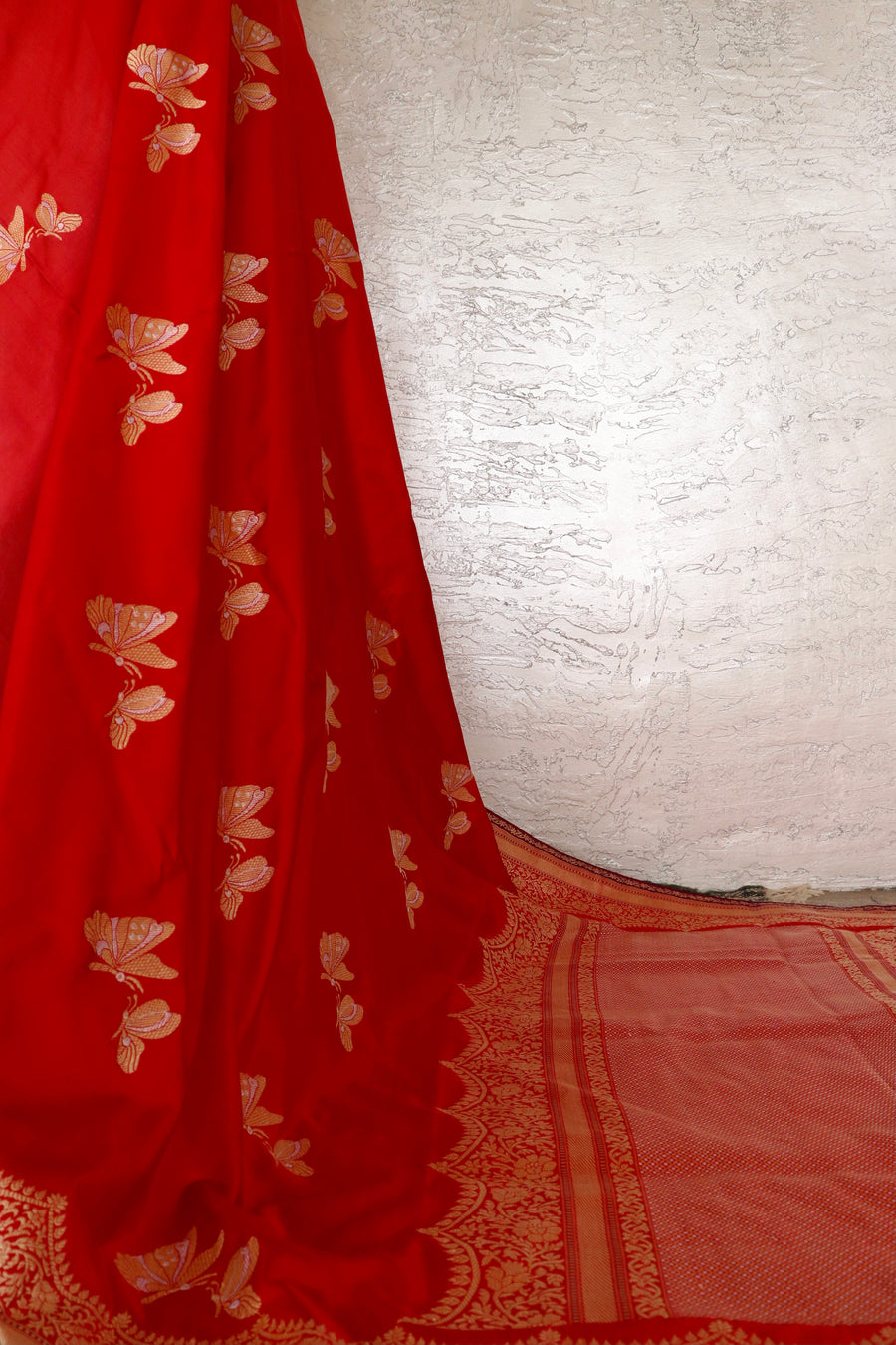 Red Butterfly Motif Pure Silk Handloom Banarasi Saree