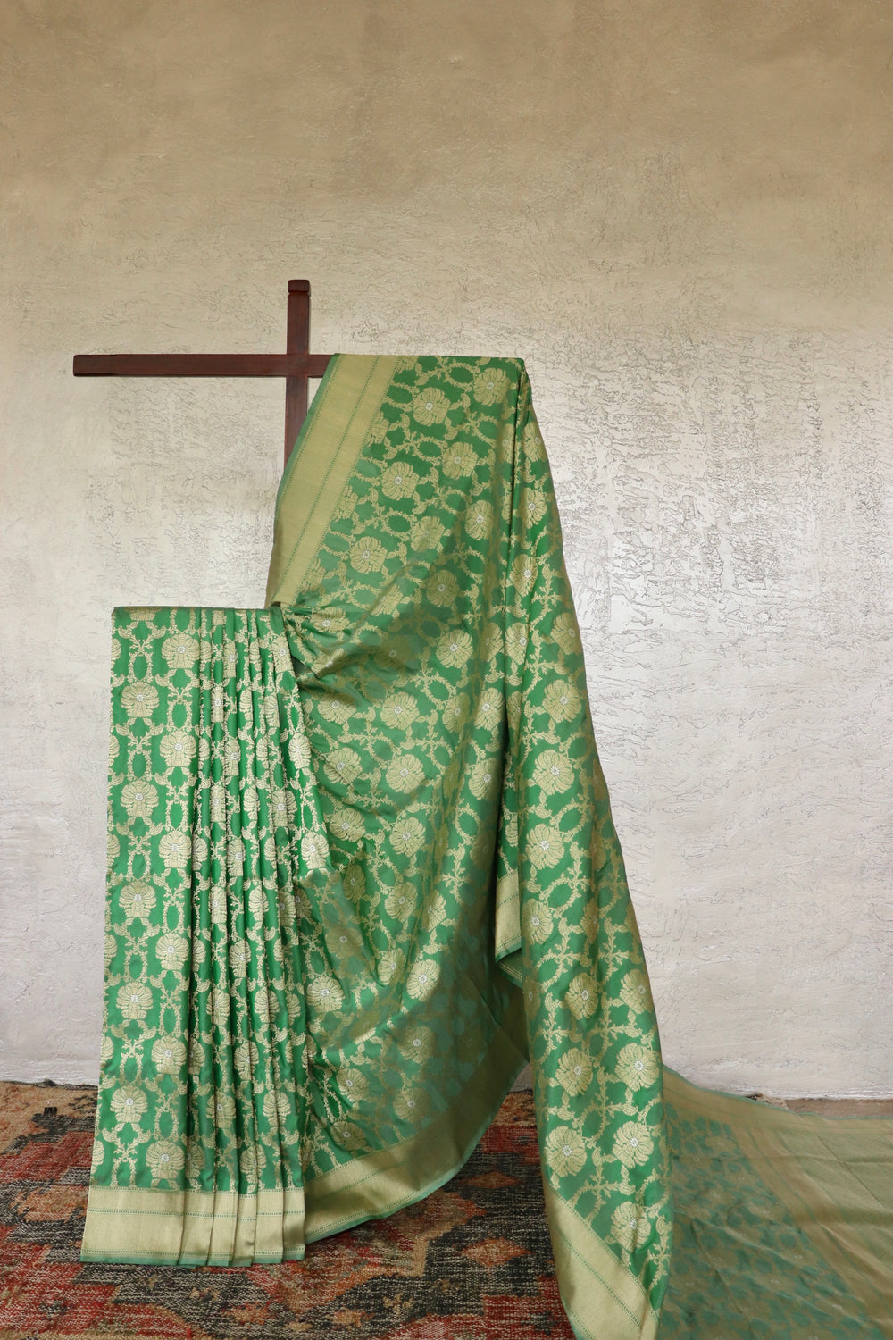 Green Chinar Jangla Pure Silk Handloom Banarasi Saree