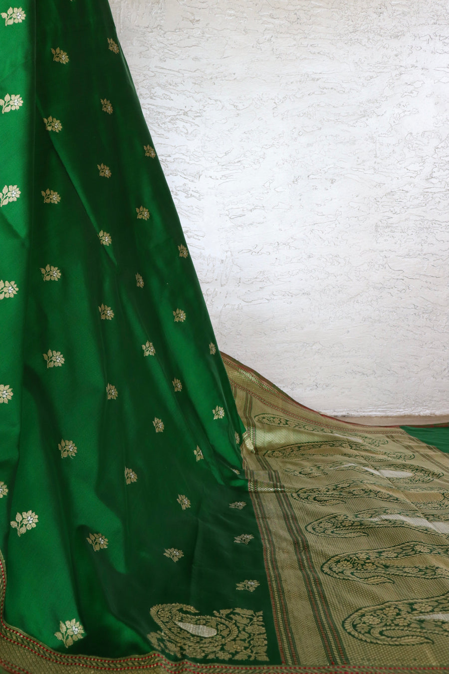 Green Kadhua Motif Pure Silk Handloom Banarasi Saree