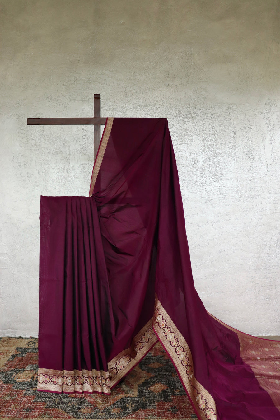 Purple handloom Banarsi saree with kadhua motifs in pure silk