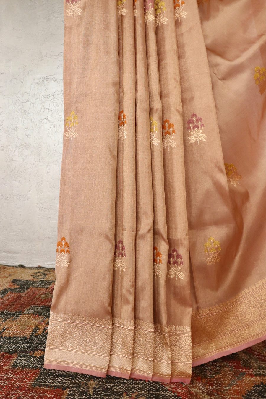 Gold Tissue Meenadar Kadhua Banarasi Handwoven Silk Sarees