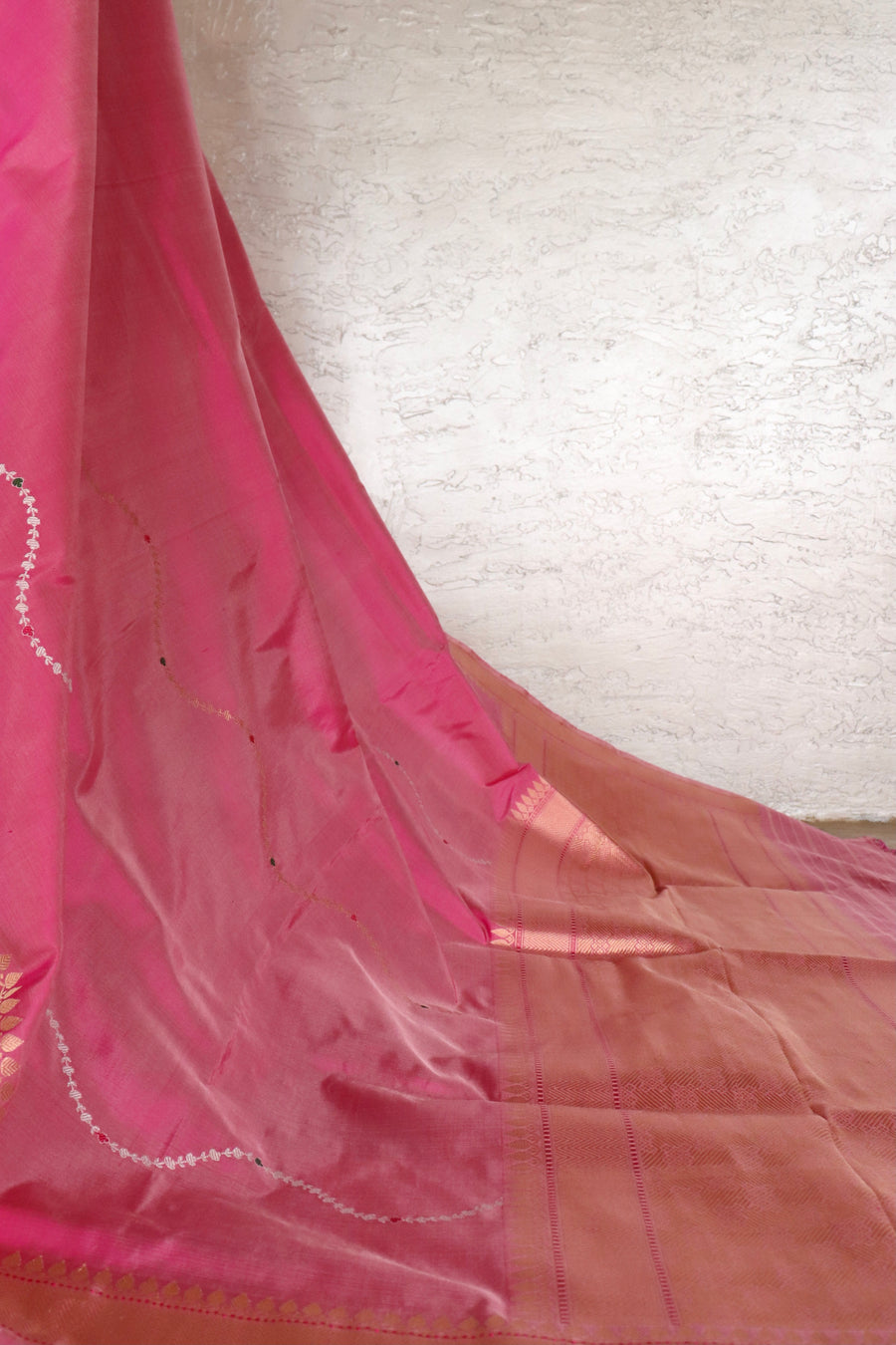 Pink Kadhua Pure Katan Silk Saree | Stuti Weaves