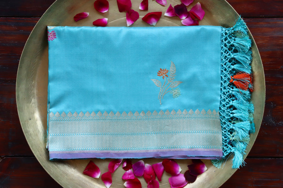 Light Blue Leaf Motif Pure Silk Handloom Banarasi Dupatta