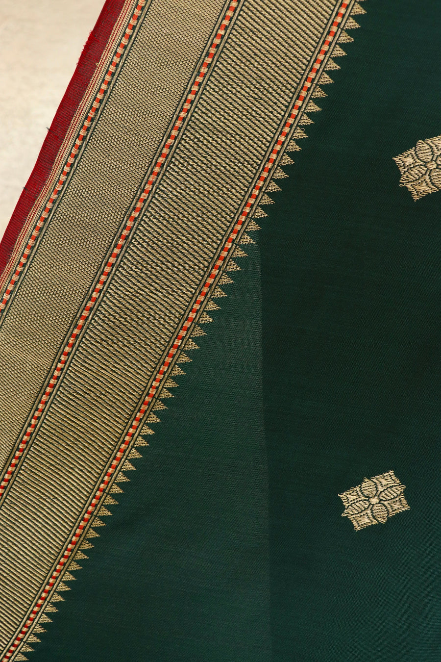 Bottle Green Kadhua Motif Pure Katan Silk Handloom Saree