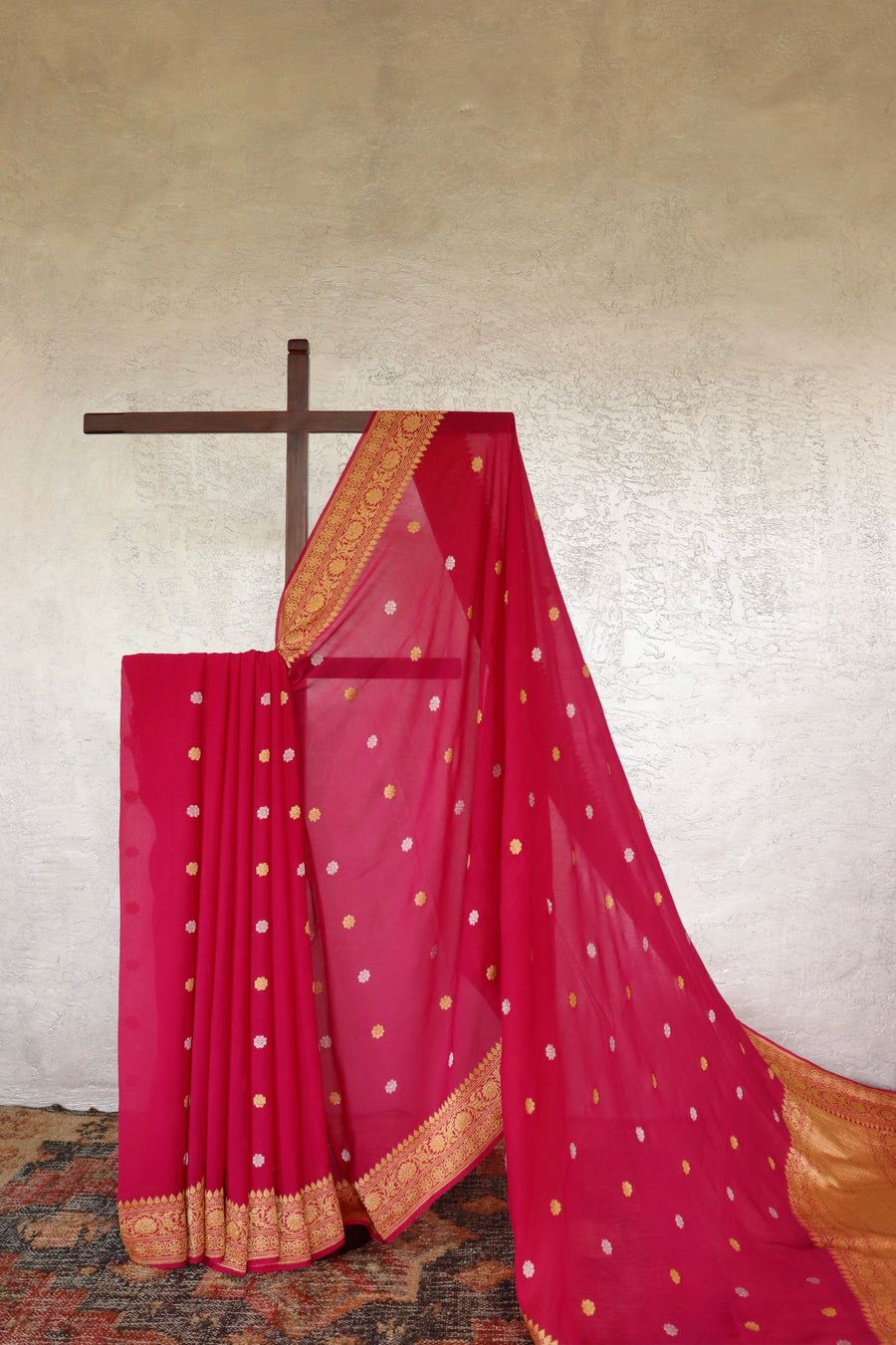 Magenta handloom Banarsi saree with kadhua motifs in Khadi Georgette silk