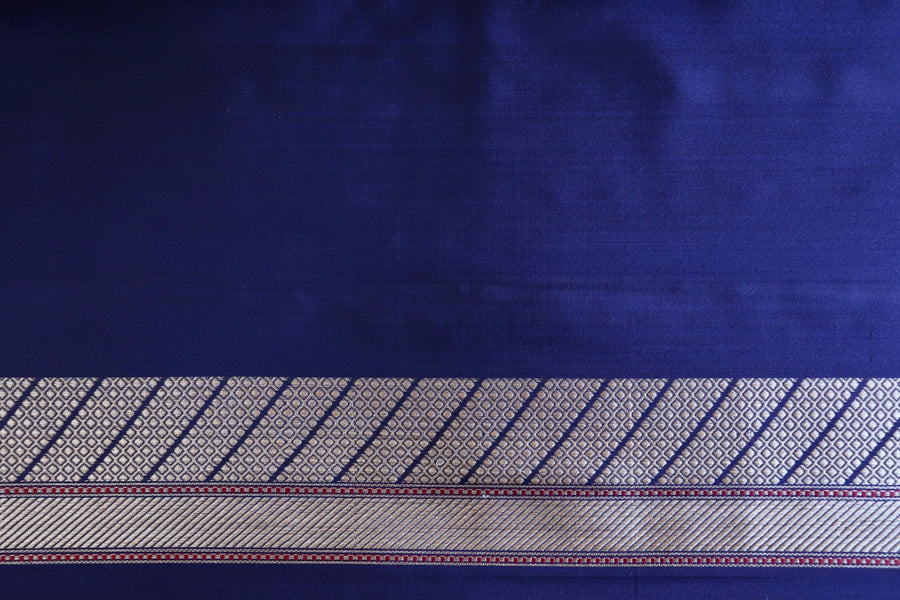 Neelambari Matsya Buti Pure Zari Silk Saree