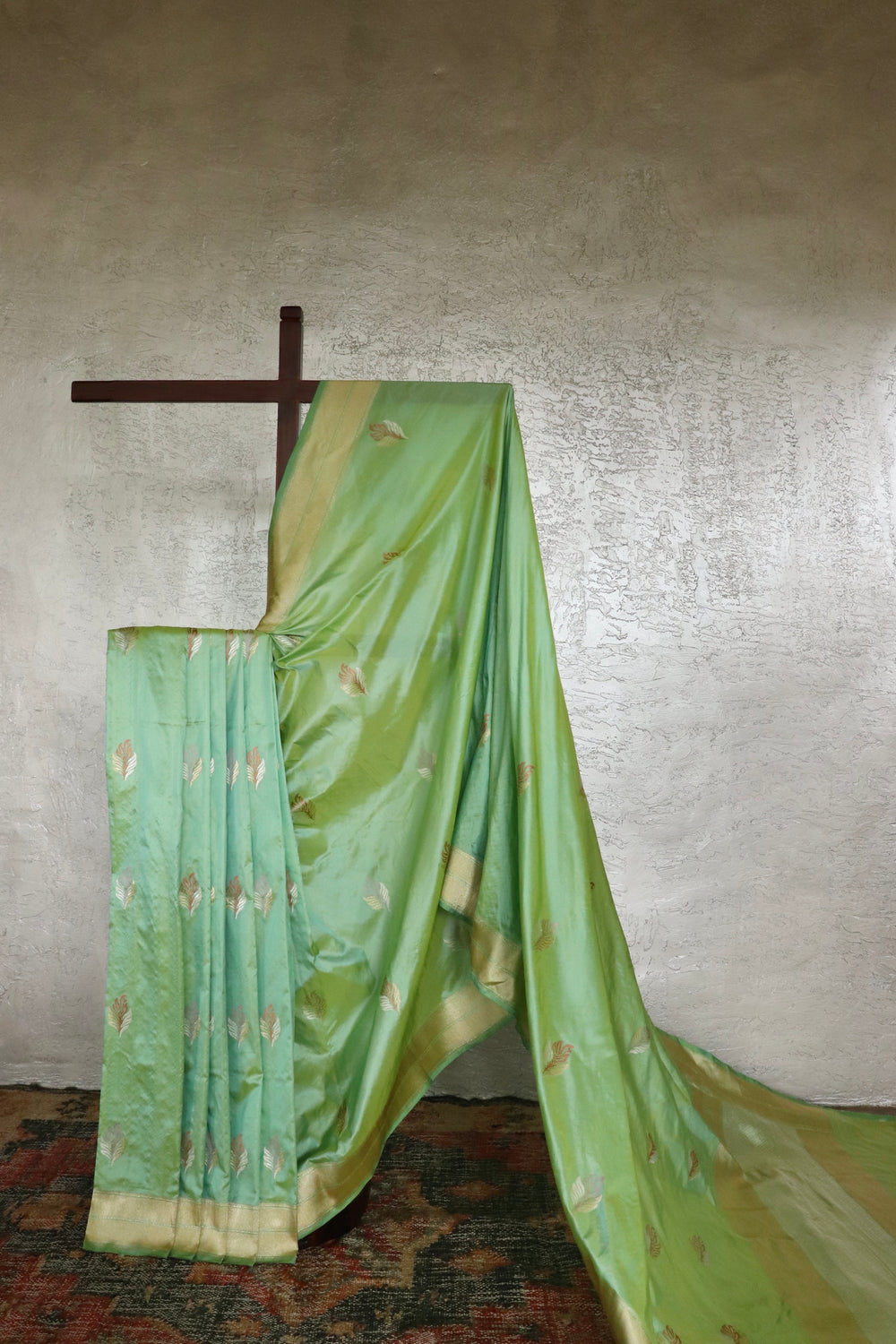Light Green handloom Banarsi saree with kadhua motifs in pure Katan silk