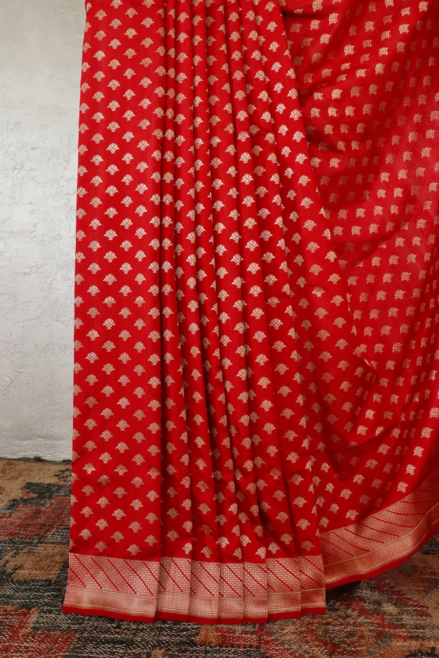 Rakhtambari Matsya Buti Pure Zari Silk Saree