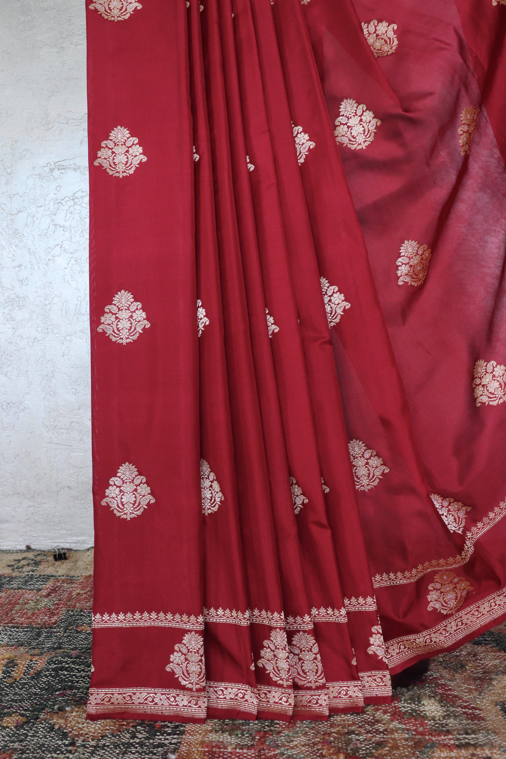 Maroon Kadhua Motif Pure Silk Handloom Banarasi Saree