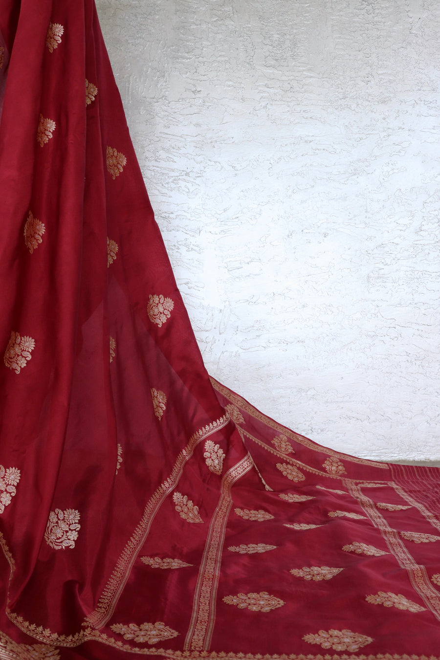 Maroon Kadhua Motif Pure Silk Handloom Banarasi Saree